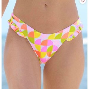 Maaji simple seventies voyage cheeky bottom NWT